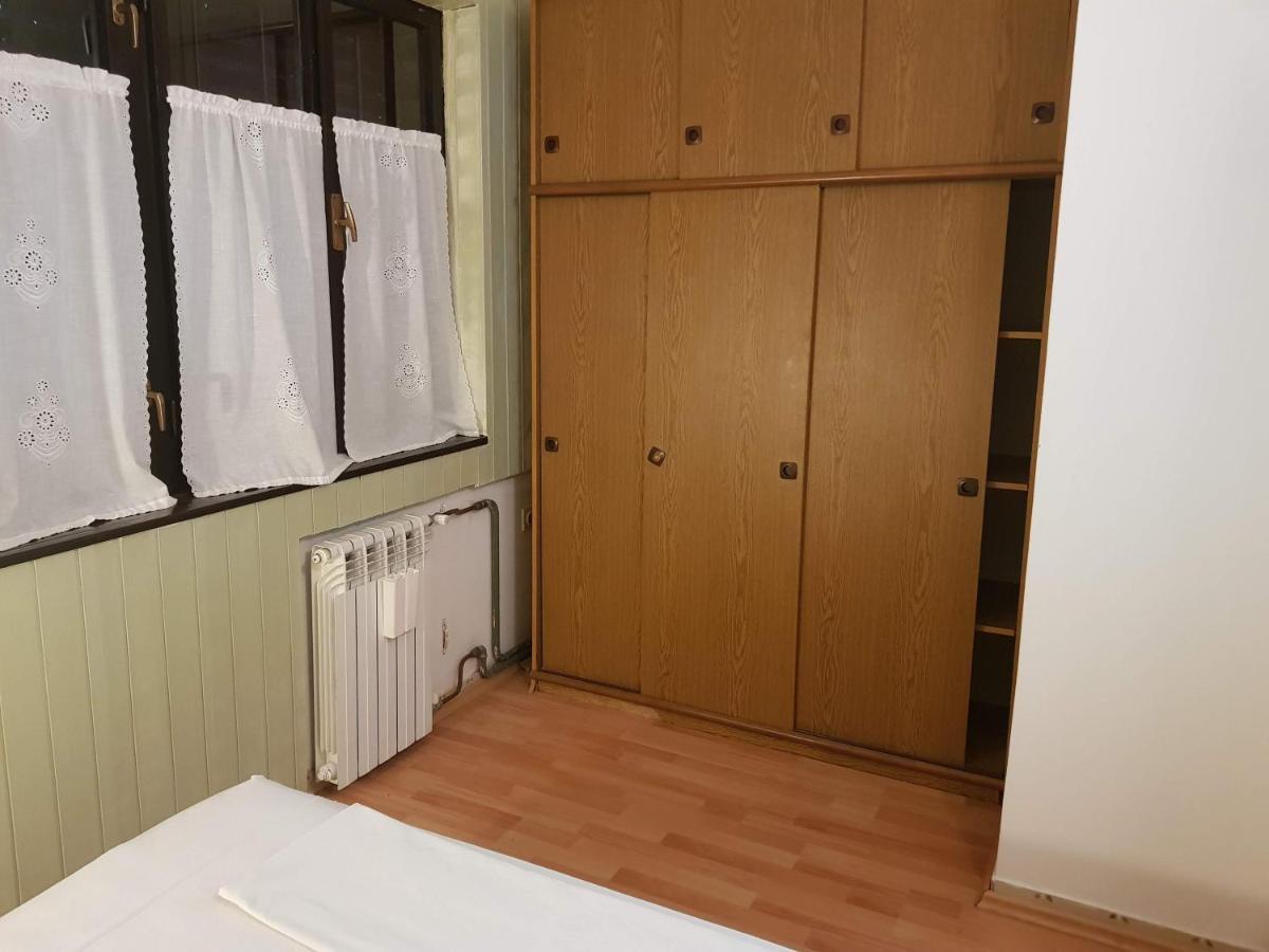 Appartamento Mare Azzuro II Pola Esterno foto