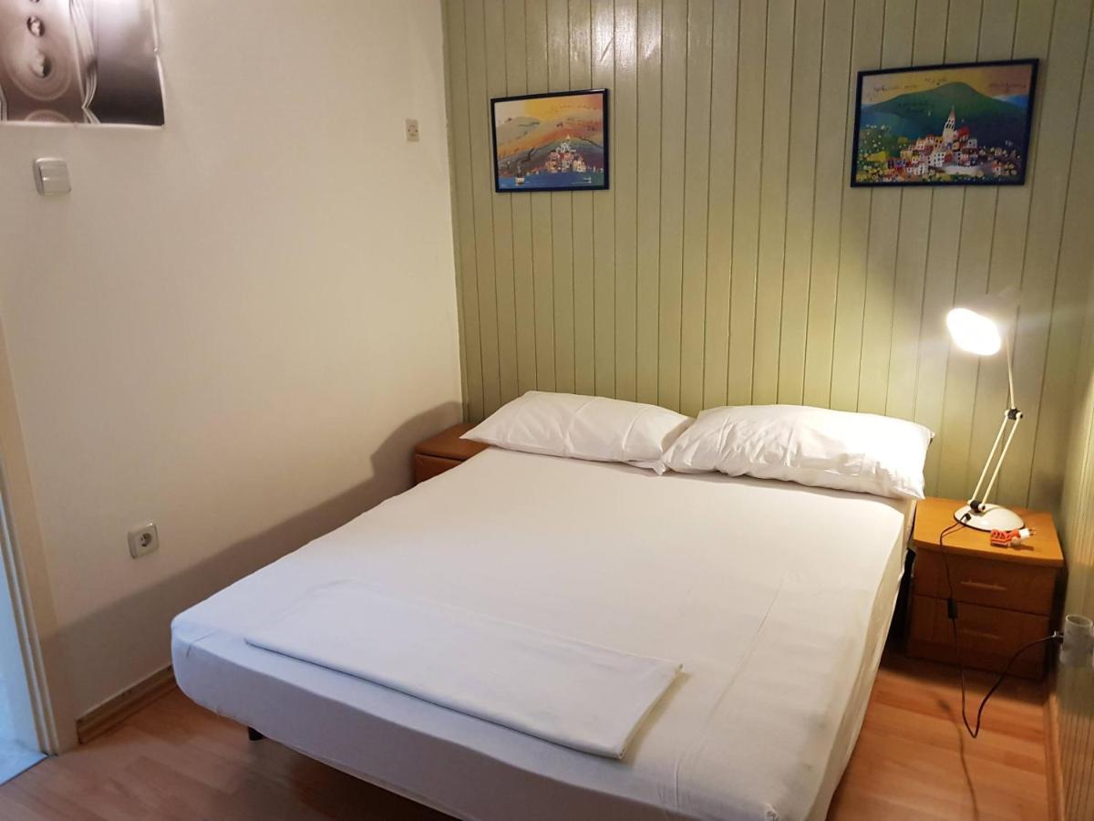 Appartamento Mare Azzuro II Pola Esterno foto